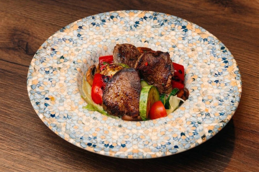 Warm beef Salad